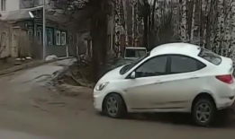 小车倒桩视频,小车倒库视频解析